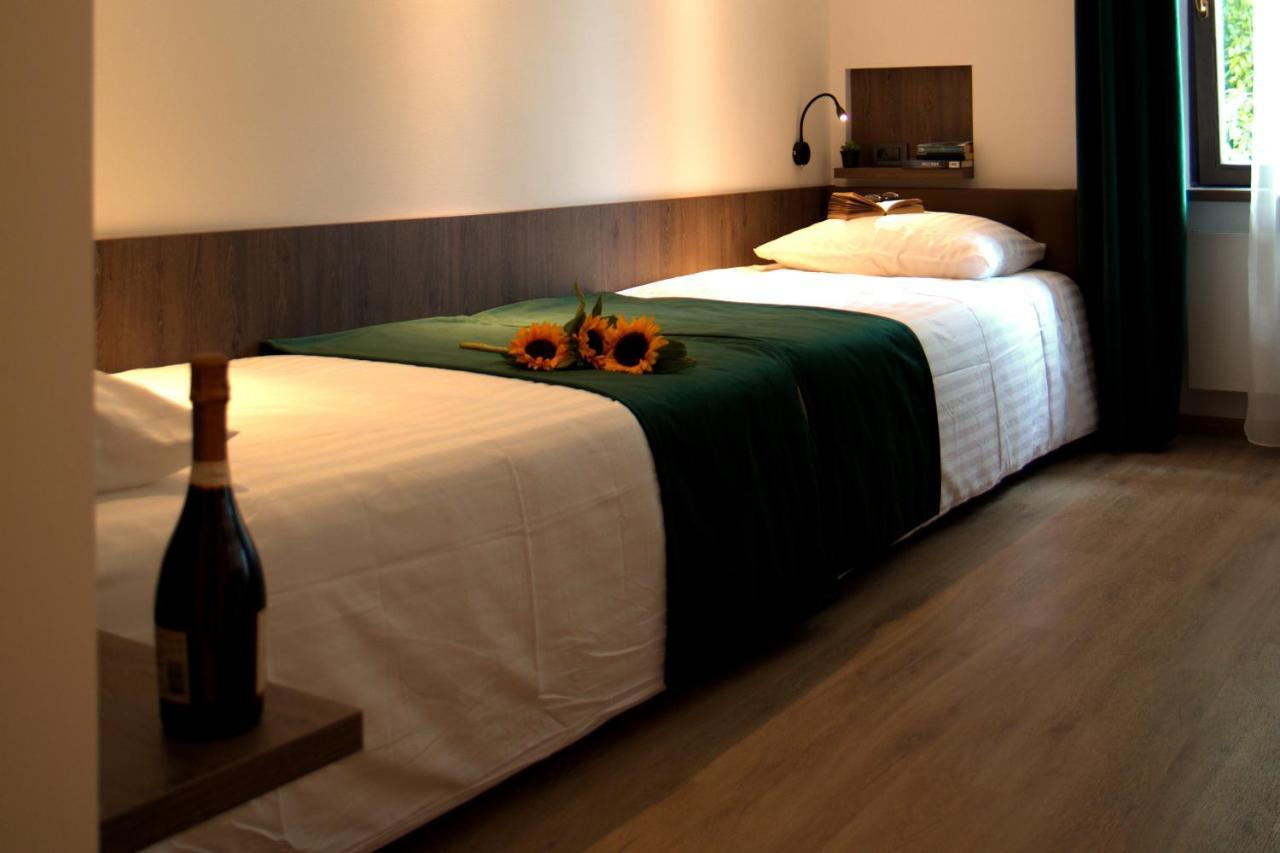 Petkovsek Rooms And Apartments Ljubljana Kültér fotó