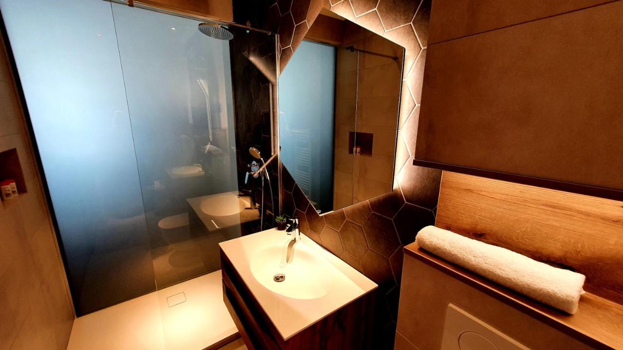 Petkovsek Rooms And Apartments Ljubljana Kültér fotó