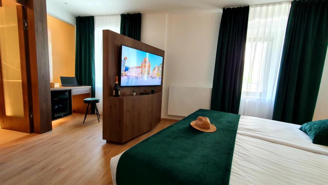 Petkovsek Rooms And Apartments Ljubljana Kültér fotó